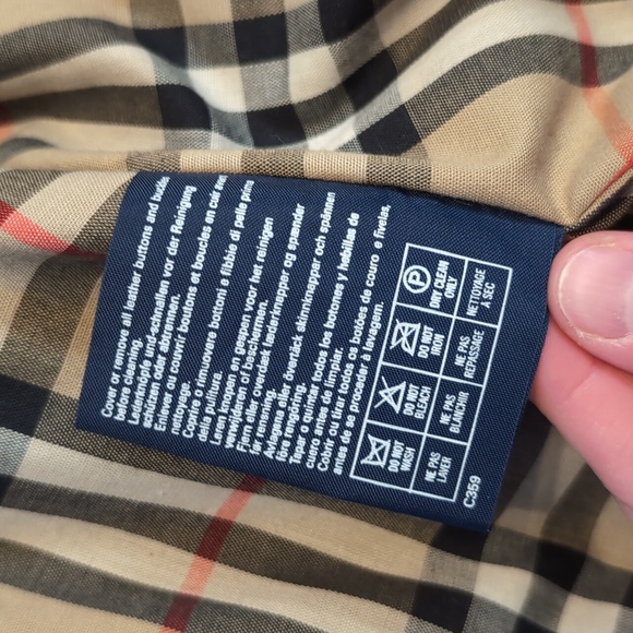 Vintage Blueberry's Women's Button Trench Coat - Picture 15 of 15